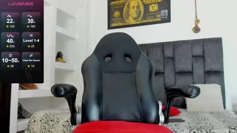 matt rodriguez92 online show from 02/12/25, 04:33