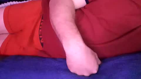 Snapshot of matten80 chatting on 01/01/25, 01:37 matten80 online show from 01/01/25, 01:37