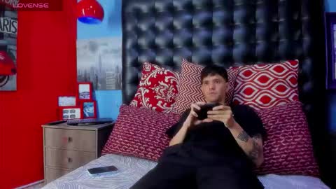 ---Matteo--- online show from 09/09/25, 04:50