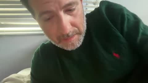 Snapshot of matterson23 chatting on 11/28/25, 05:04 matterson23 online show from 11/28/25, 05:04