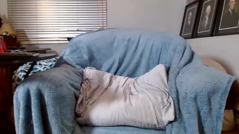 Snapshot of matterson23 chatting on 12/14/25, 05:57 matterson23 online show from 12/14/25, 05:57