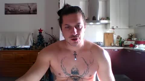 Snapshot of matteushh87 chatting on 01/07/25, 08:45 matteushh87 online show from 01/07/25, 08:45