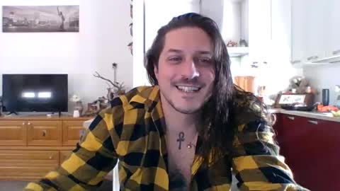 Snapshot of matteushh87 chatting on 01/22/25, 11:01 matteushh87 online show from 01/22/25, 11:01