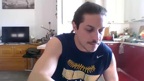 Snapshot of matteushh87 chatting on 03/05/25, 10:11 matteushh87 online show from 03/05/25, 10:11