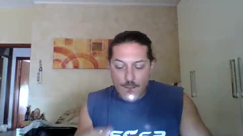 Snapshot of matteushh87 chatting on 09/09/25, 08:03 matteushh87 online show from 09/09/25, 08:03