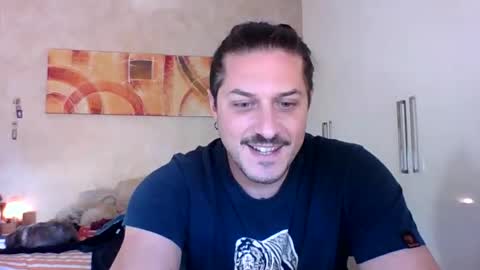 Snapshot of matteushh87 chatting on 10/24/25, 07:27 matteushh87 online show from 10/24/25, 07:27