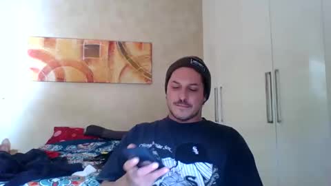 Snapshot of matteushh87 chatting on 11/17/25, 10:10 matteushh87 online show from 11/17/25, 10:10