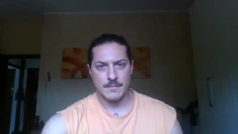 matteushh87 online show from 04/15/26, 09:27