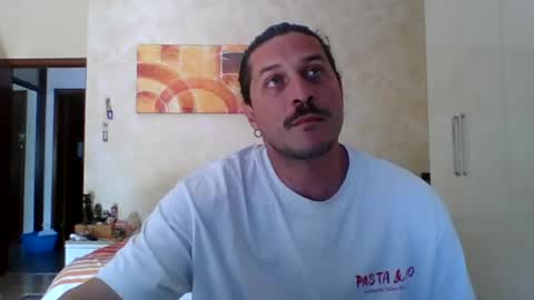 matteushh87 online show from 05/18/26, 10:21