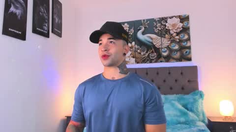 Matthew INDEPENDENT MODEL online show from 03/05/26, 03:13