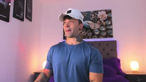 Matthew INDEPENDENT MODEL online show from 04/14/26, 01:44