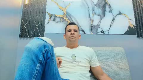 Matthew online show from 06/12/26, 07:24