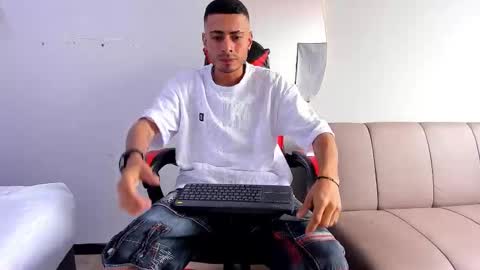 Matthew online show from 12/22/25, 04:04