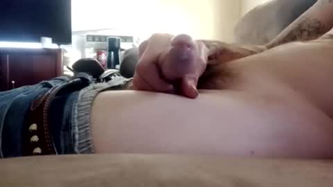 Snapshot of matthewhedrick88 chatting on 12/18/25, 10:49 matthewhedrick88 online show from 12/18/25, 10:49