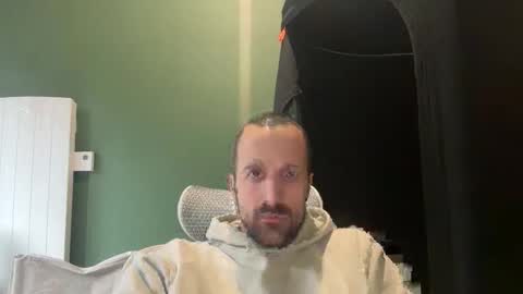 M online show from 05/17/26, 11:50