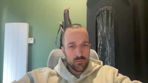 M online show from 06/06/26, 12:43