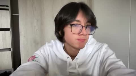 Matti Mendez online show from 06/04/26, 07:42