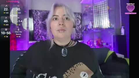 Snapshot of matti_sofia chatting on 07/15/26, 11:04 TATIANA AND ROUS online show from 07/15/26, 11:04