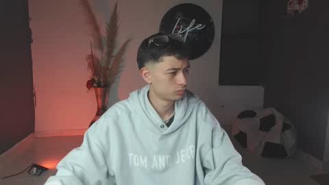 mattias     online show from 01/24/25, 11:48