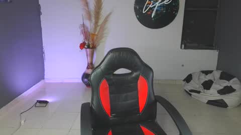 mattias     online show from 01/26/25, 12:48