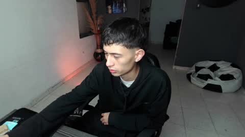 mattias     online show from 02/01/25, 06:08