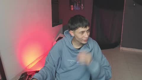 mattias     online show from 02/16/25, 10:43