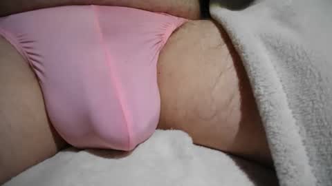 Snapshot of mattty13 chatting on 10/29/25, 05:47 Hairy Bud online show from 10/29/25, 05:47