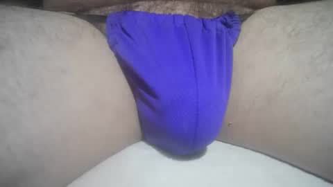 Snapshot of mattty13 chatting on 12/15/25, 06:12 Hairy Bud online show from 12/15/25, 06:12