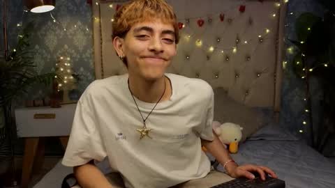 matty_spark online show from 12/14/25, 03:06