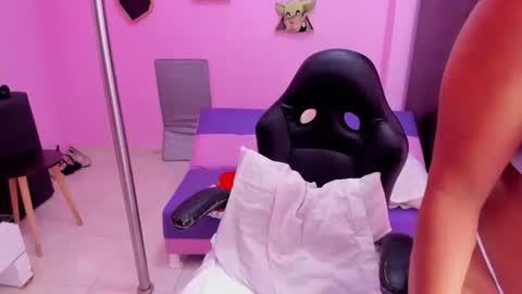 call me mommy online show from 04/11/26, 11:58