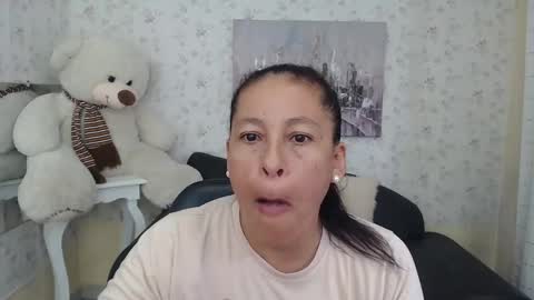 Martina online show from 04/28/26, 09:20