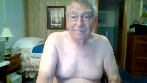 SXECPL55 at G mail Dot Com online show from 05/25/26, 10:32