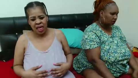 QUEEN online show from 03/26/26, 09:20