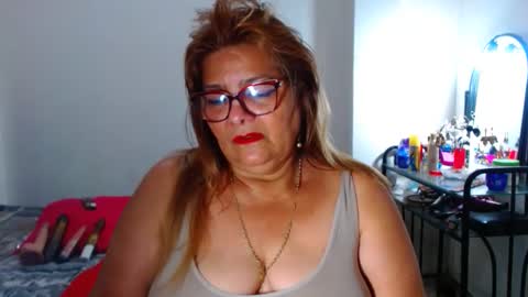 maturehot649 online show from 05/19/26, 10:38