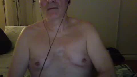 maturehotman online show from 12/10/24, 10:26