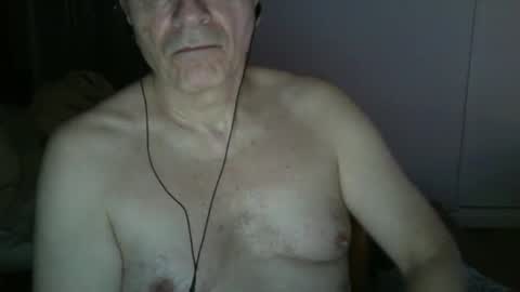 maturehotman online show from 01/11/25, 09:25