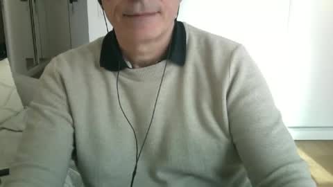 maturehotman online show from 02/23/25, 09:44