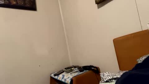 Snapshot of maturejerky chatting on 02/06/26, 03:00 maturejerky online show from 02/06/26, 03:00