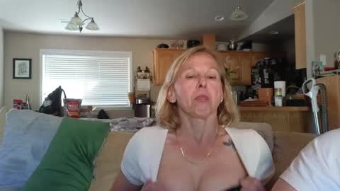 JustUs online show from 05/20/26, 01:23