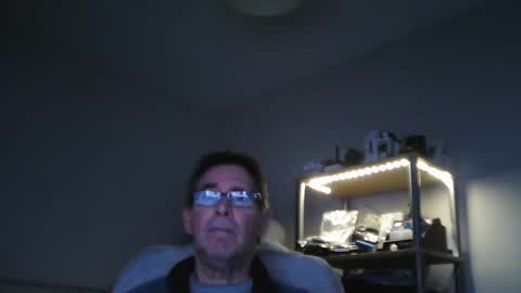 maturewisdom61 online show from 01/15/25, 02:38