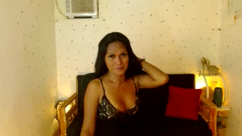 Snapshot of maturity_mommy_intown chatting on 09/10/25, 07:58 maturity_mommy_intown online show from 09/10/25, 07:58