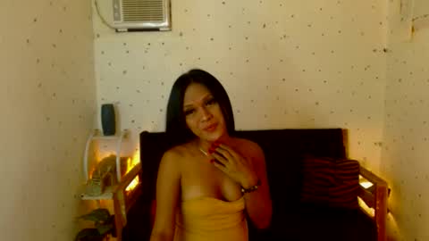 Snapshot of maturity_mommy_intown chatting on 10/07/25, 07:11 maturity_mommy_intown online show from 10/07/25, 07:11