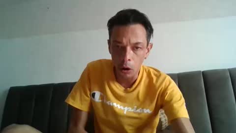 maudeluxe online show from 05/18/26, 10:04