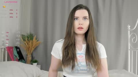 Lily online show from 02/26/25, 07:16