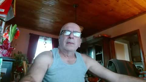 Maurice online show from 12/27/24, 12:45