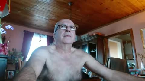 Maurice online show from 01/27/25, 01:30