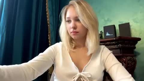 Eva  1st day online show from 07/13/26, 07:00