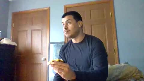 Snapshot of mauricescott chatting on 03/01/26, 02:30 mauricescott online show from 03/01/26, 02:30