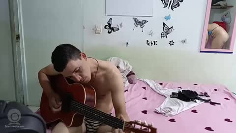 mauroluxandra online show from 02/10/25, 10:09