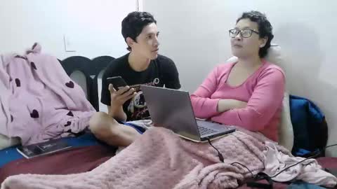 mauroluxandra online show from 04/14/26, 09:43